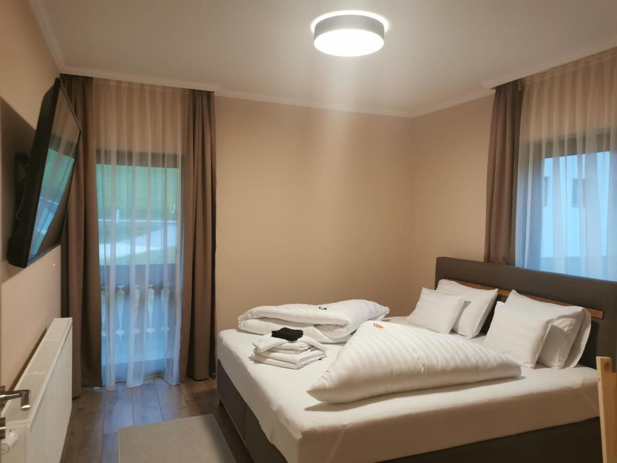 Nockalm Cottage 巴德小基希海姆 外观 照片