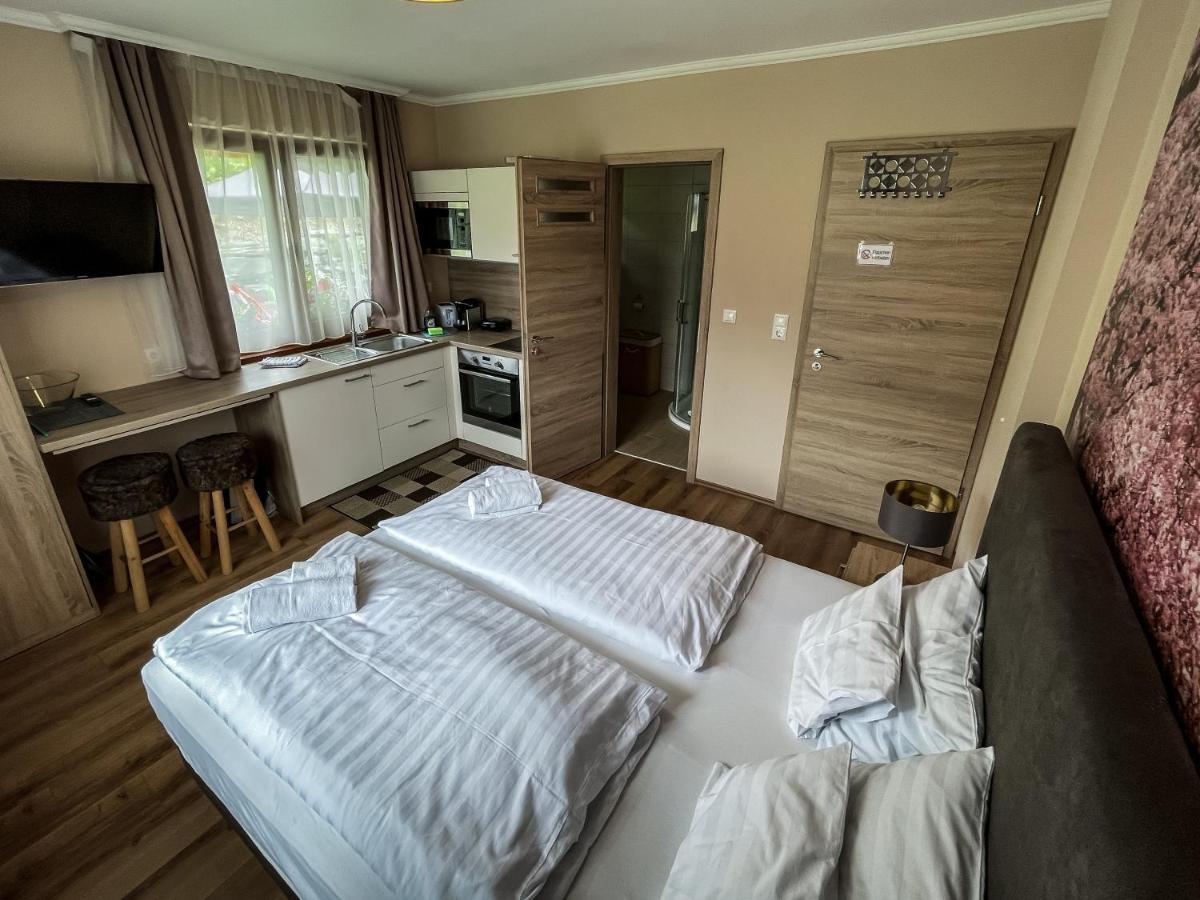 Nockalm Cottage 巴德小基希海姆 外观 照片